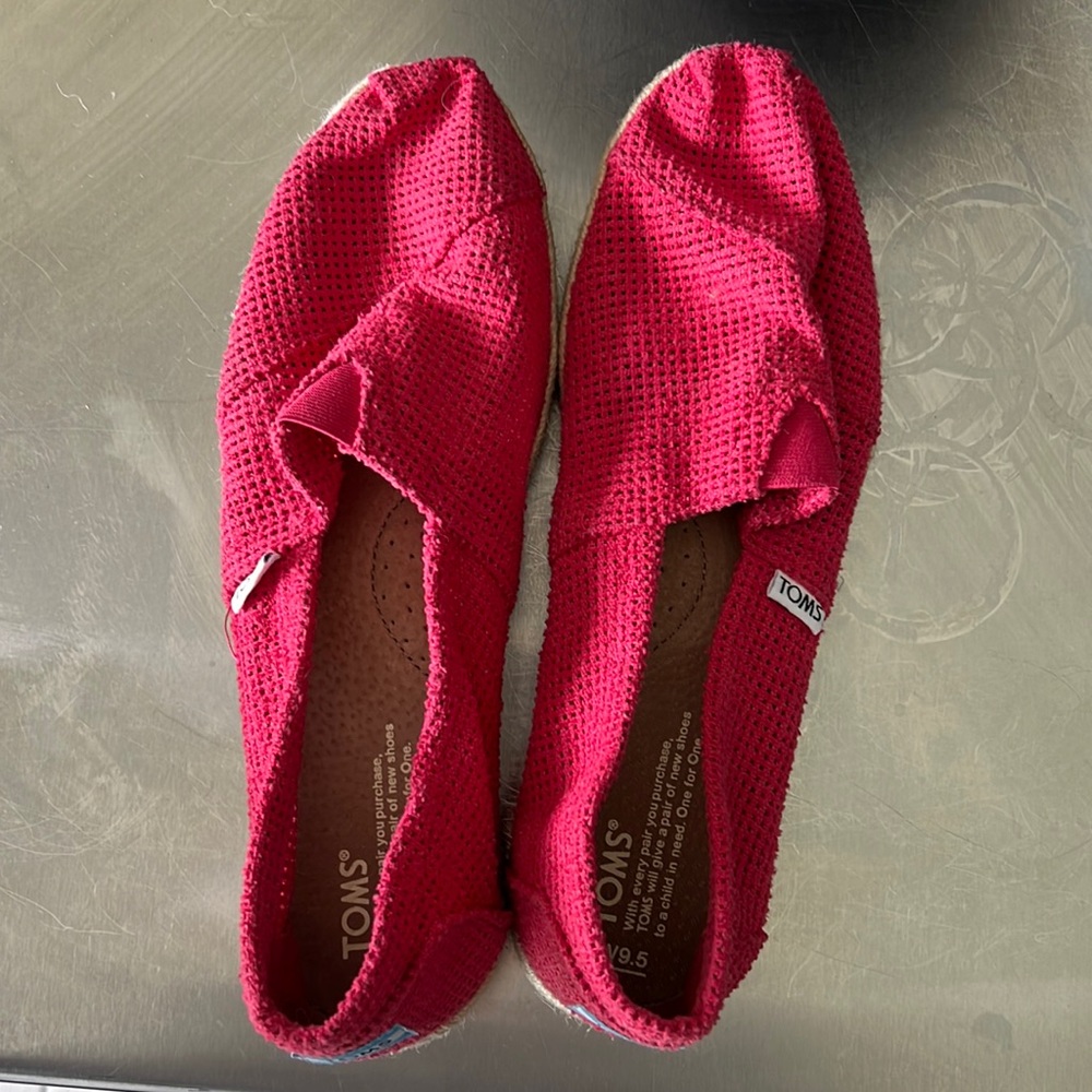 Brand new without tags TOMS
